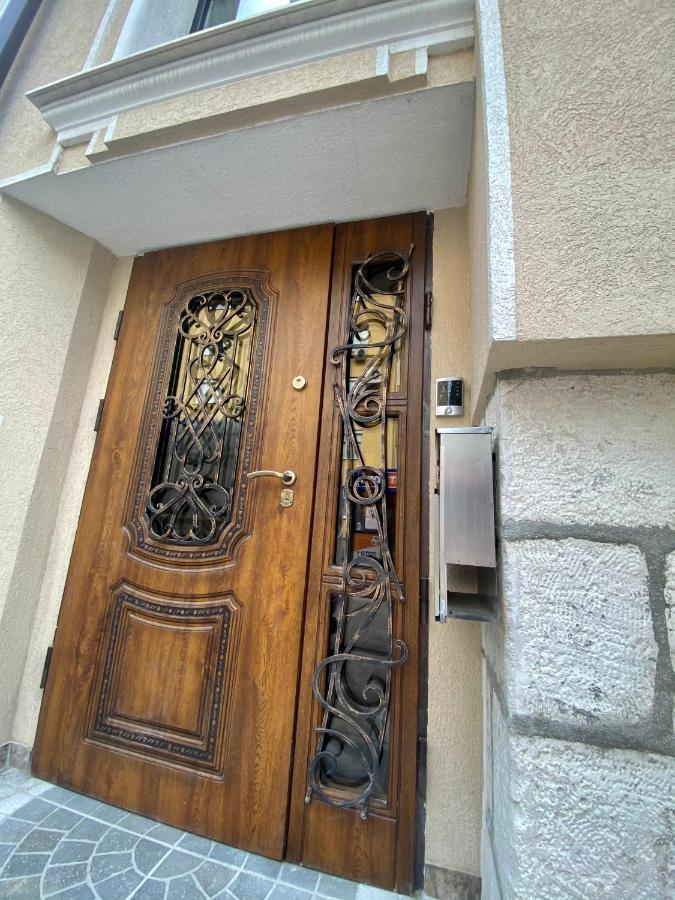 Къща За Гости Кребс Guesthousekrebs Shumen Exteriör bild