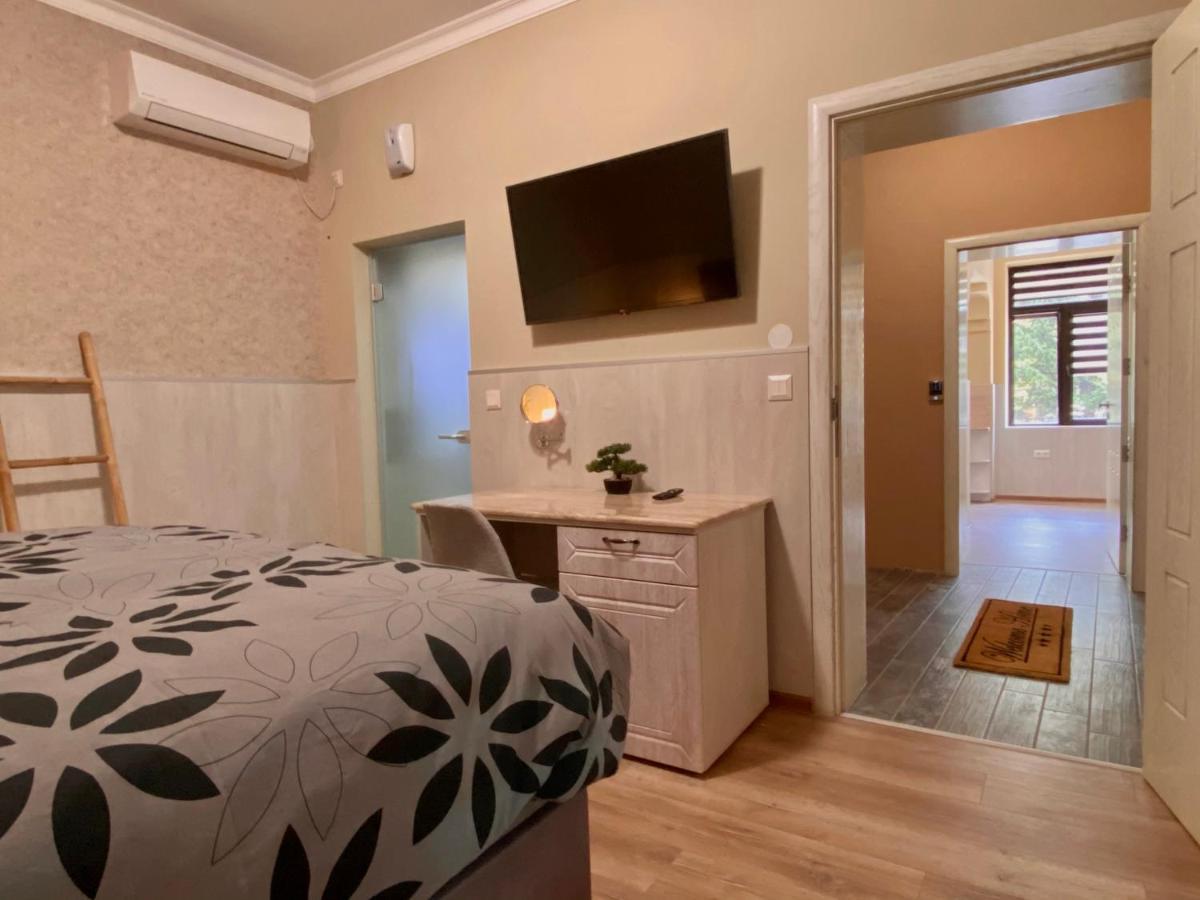 Къща За Гости Кребс Guesthousekrebs Shumen Exteriör bild