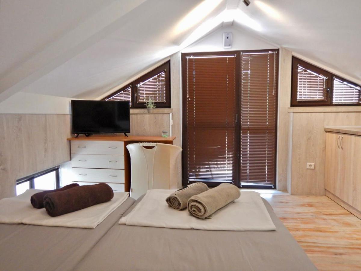 Къща За Гости Кребс Guesthousekrebs Shumen Exteriör bild
